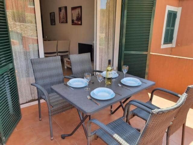 קאלה גלדנה Garbi & Xaloc Apartamentos מראה חיצוני תמונה